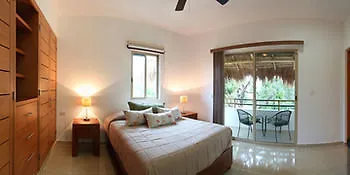 ****  Tulum Nautica Hotel Mexico