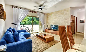****  Tulum Nautica Hotel Mexico